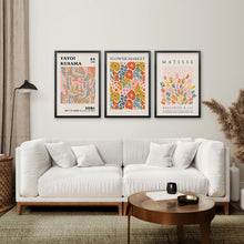 Load image into Gallery viewer, Best Selling Trendy Botanical Art Decor Set. Black Frames Over the Coach.
